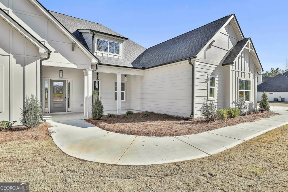 757 Alex Stephens RD Moreland, GA 30259