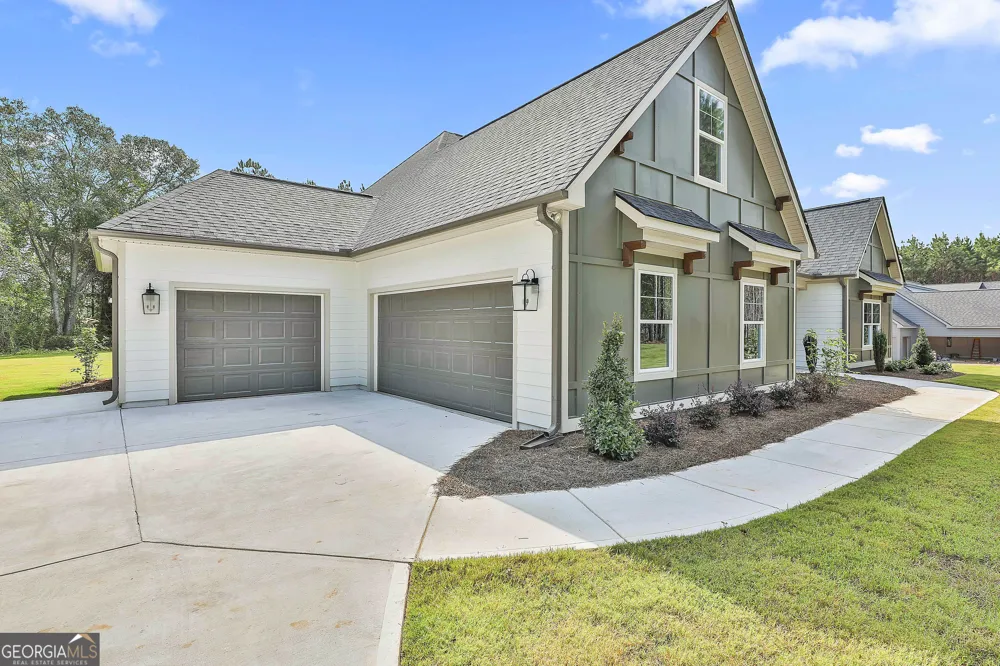 885 Alex Stephens RD Moreland, GA 30259
