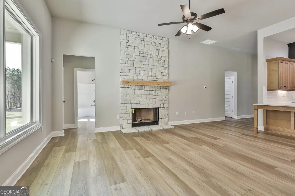 885 Alex Stephens RD Moreland, GA 30259