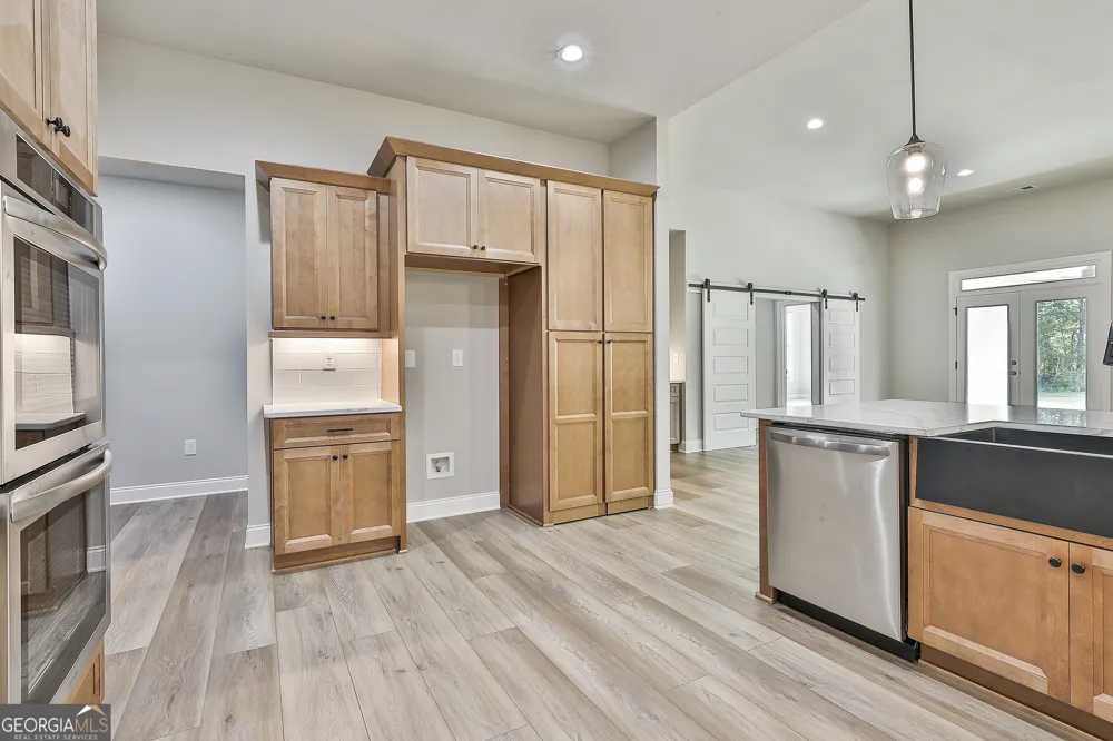 885 Alex Stephens RD Moreland, GA 30259