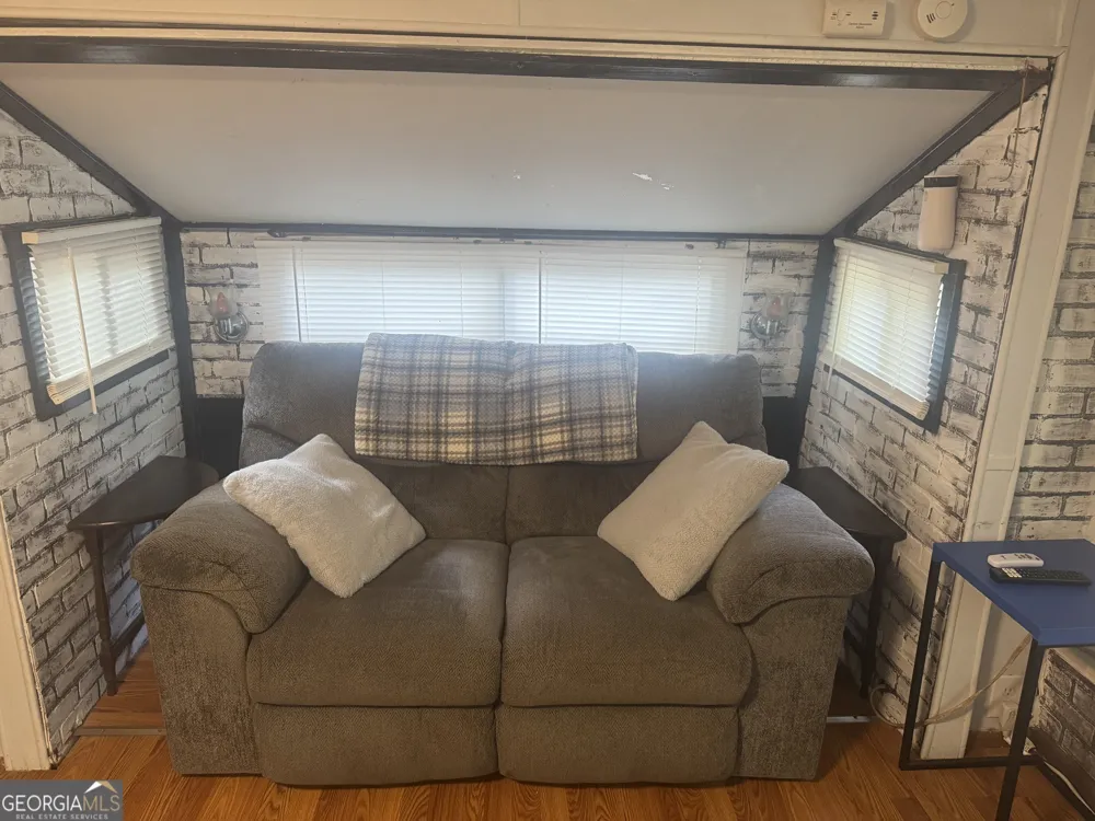 24 15th ST Ellijay, GA 30540