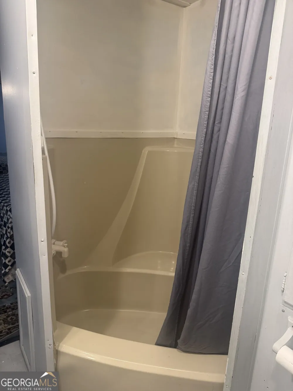24 15th ST Ellijay, GA 30540