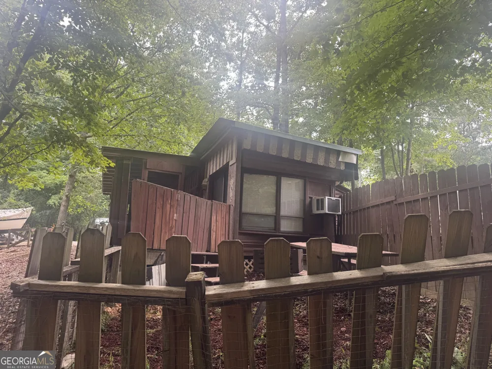 24 15th ST Ellijay, GA 30540
