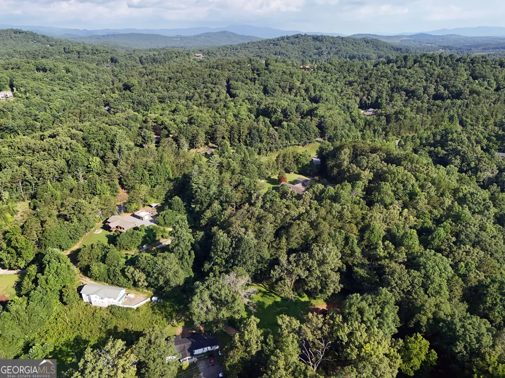 59 Bradley ST Blue Ridge, GA 30513