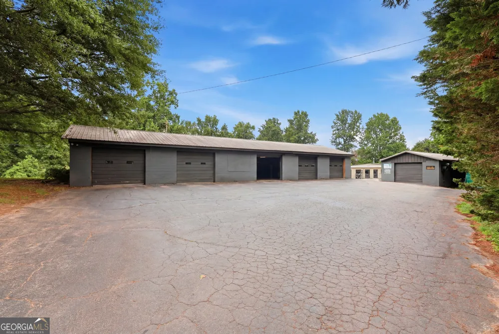 3107 Alto Mud Creek RD Alto, GA 30510