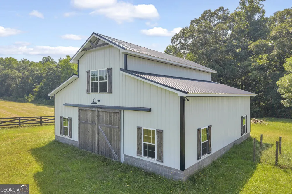 919 Arnold Bottoms RD Comer, GA 30629