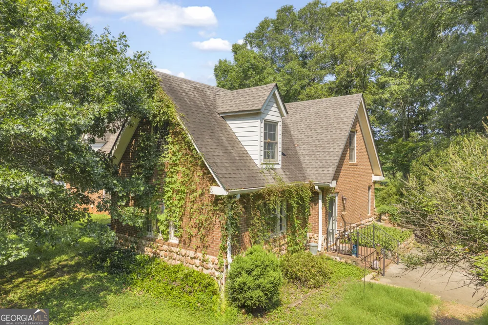 919 Arnold Bottoms RD Comer, GA 30629