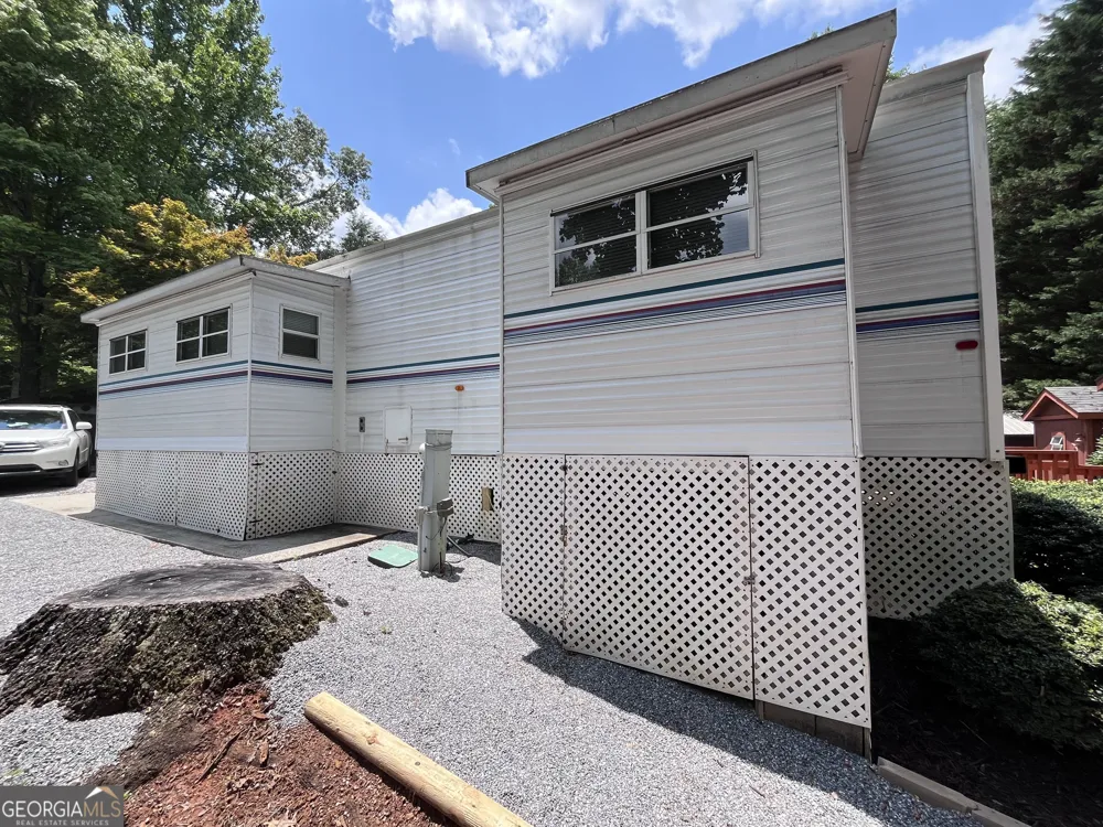 86 Campfire DR Cleveland, GA 30528