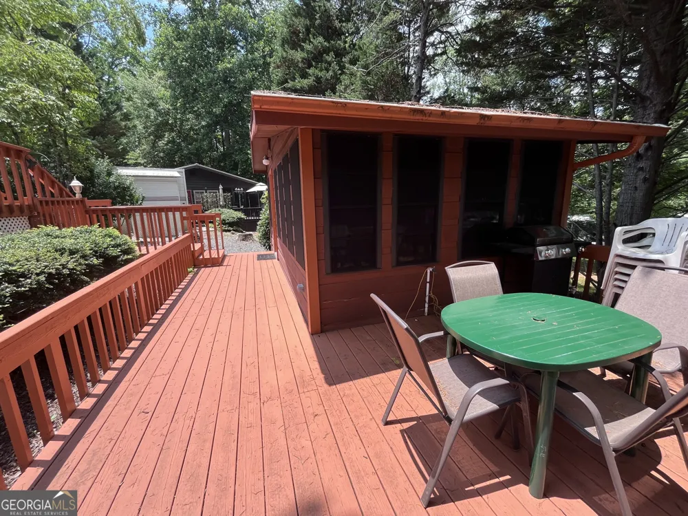 86 Campfire DR Cleveland, GA 30528
