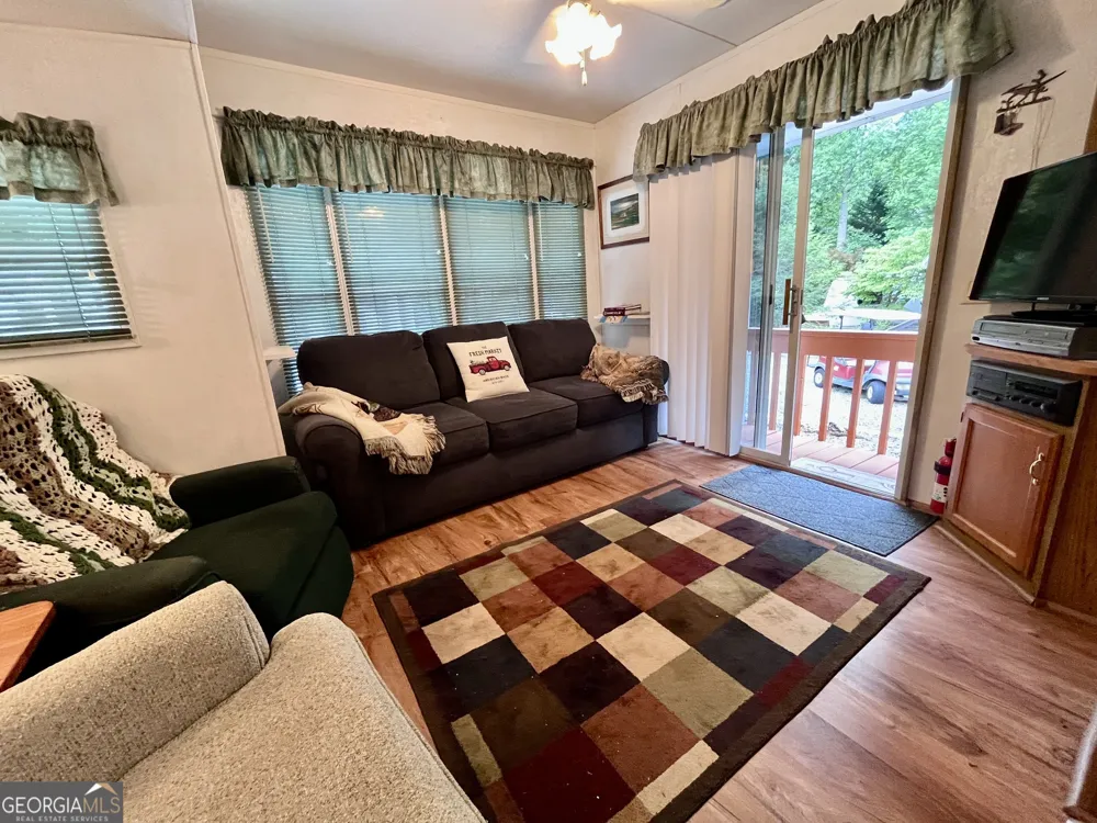 86 Campfire DR Cleveland, GA 30528