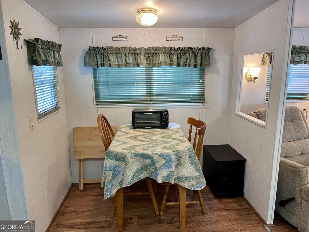 86 Campfire DR Cleveland, GA 30528