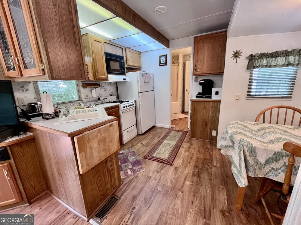 86 Campfire DR Cleveland, GA 30528