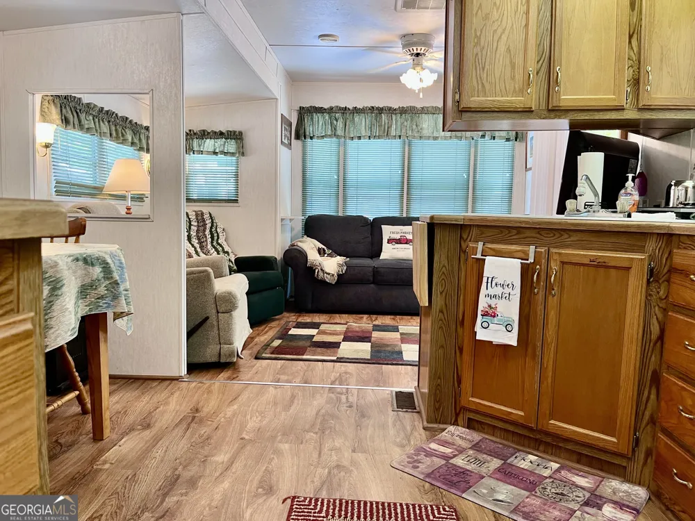 86 Campfire DR Cleveland, GA 30528