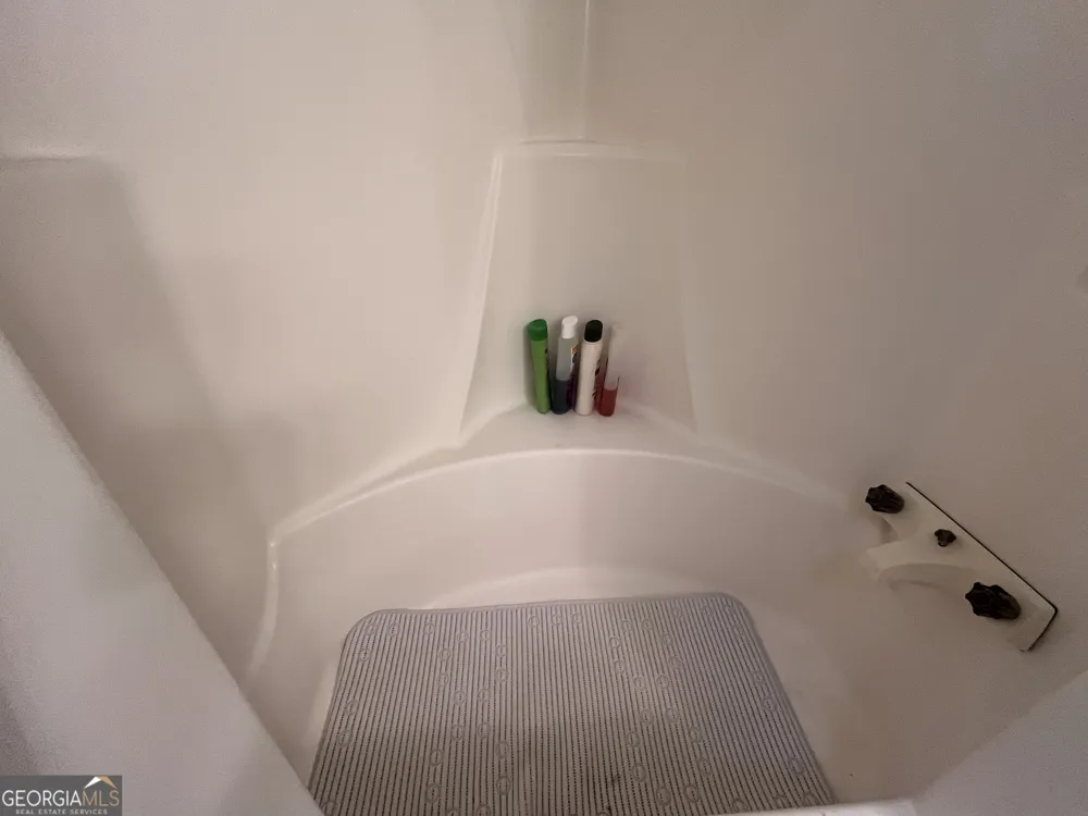 86 Campfire DR Cleveland, GA 30528