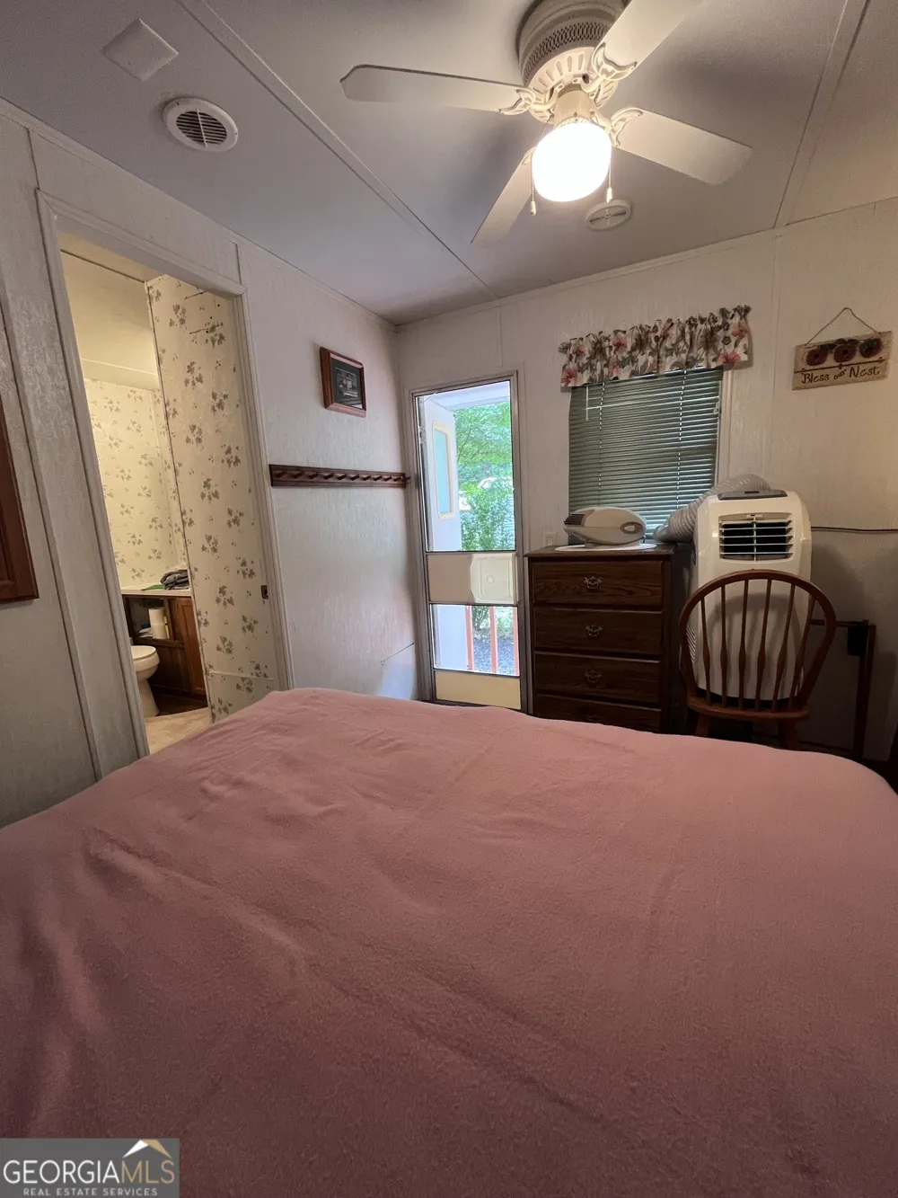 86 Campfire DR Cleveland, GA 30528
