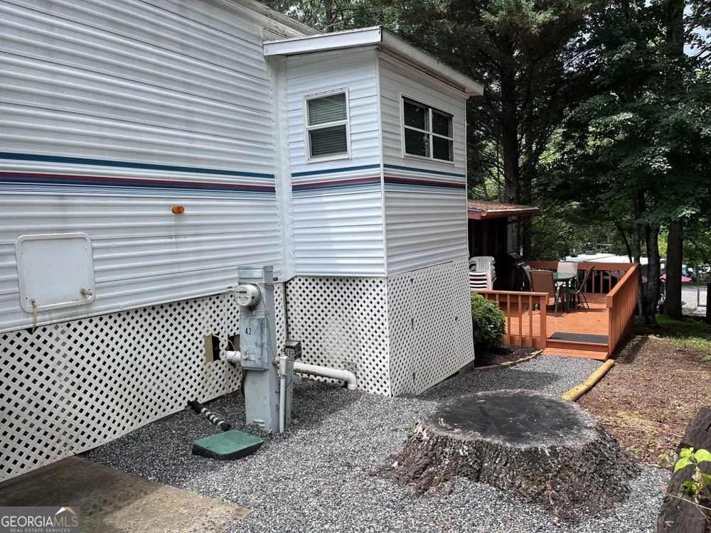 86 Campfire DR Cleveland, GA 30528