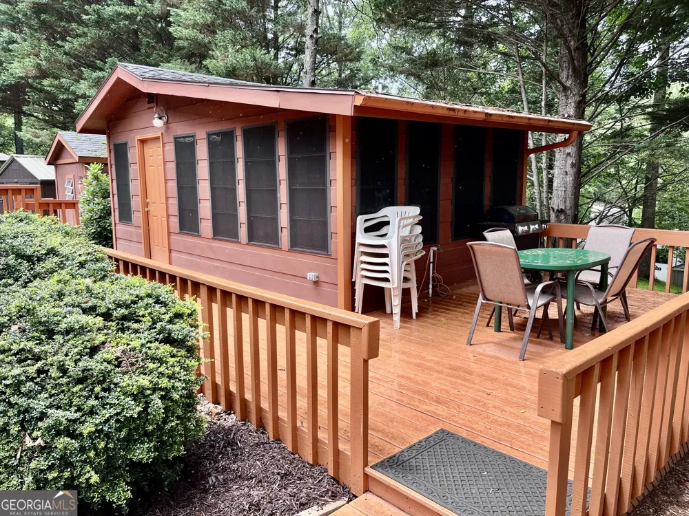 86 Campfire DR Cleveland, GA 30528