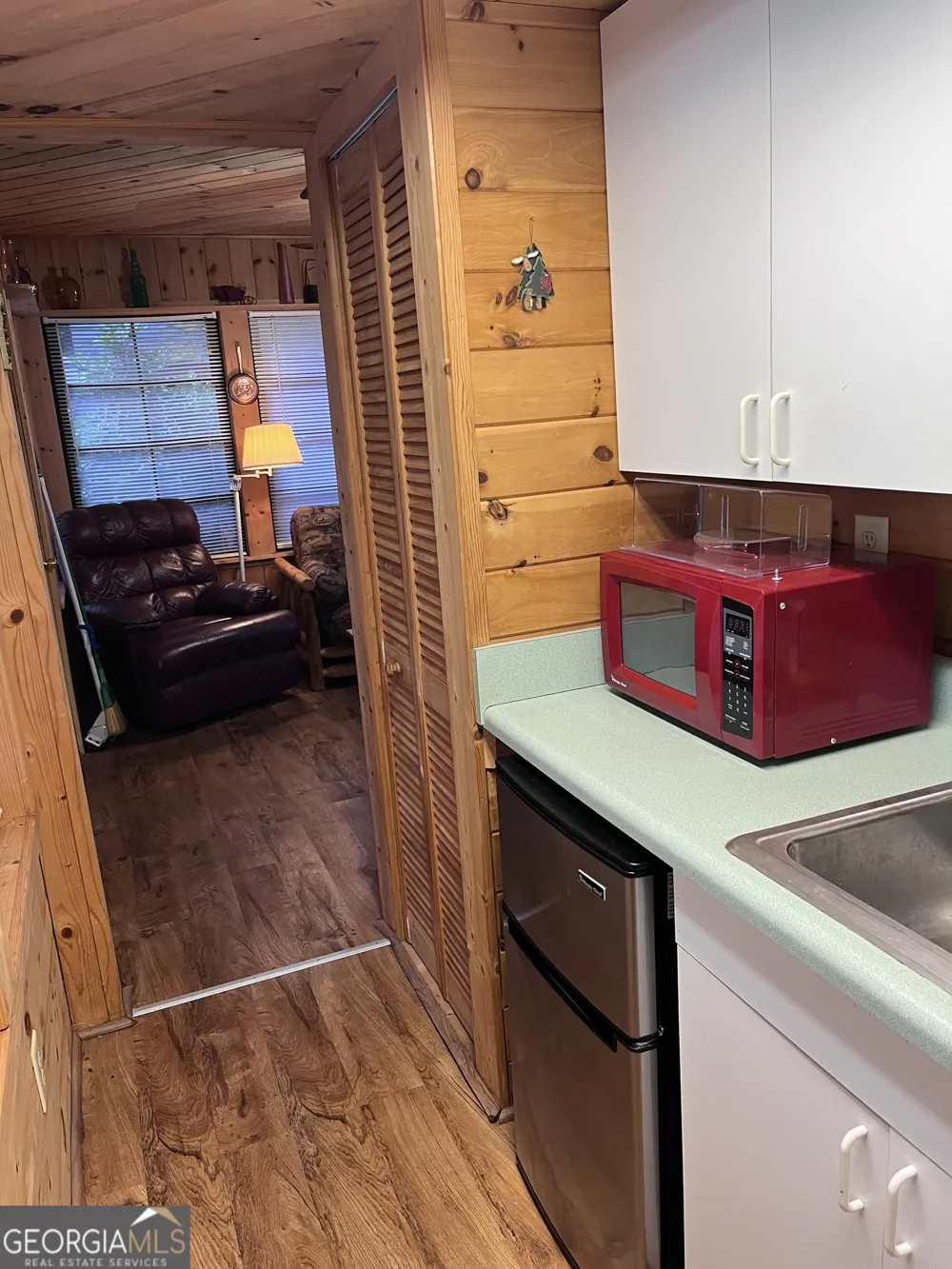 86 Campfire DR Cleveland, GA 30528