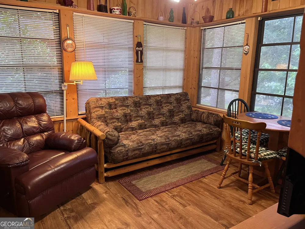 86 Campfire DR Cleveland, GA 30528