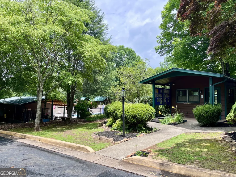 86 Campfire DR Cleveland, GA 30528