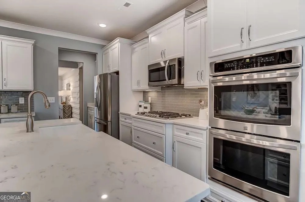 2583 Trillium TRL Pendergrass, GA 30567