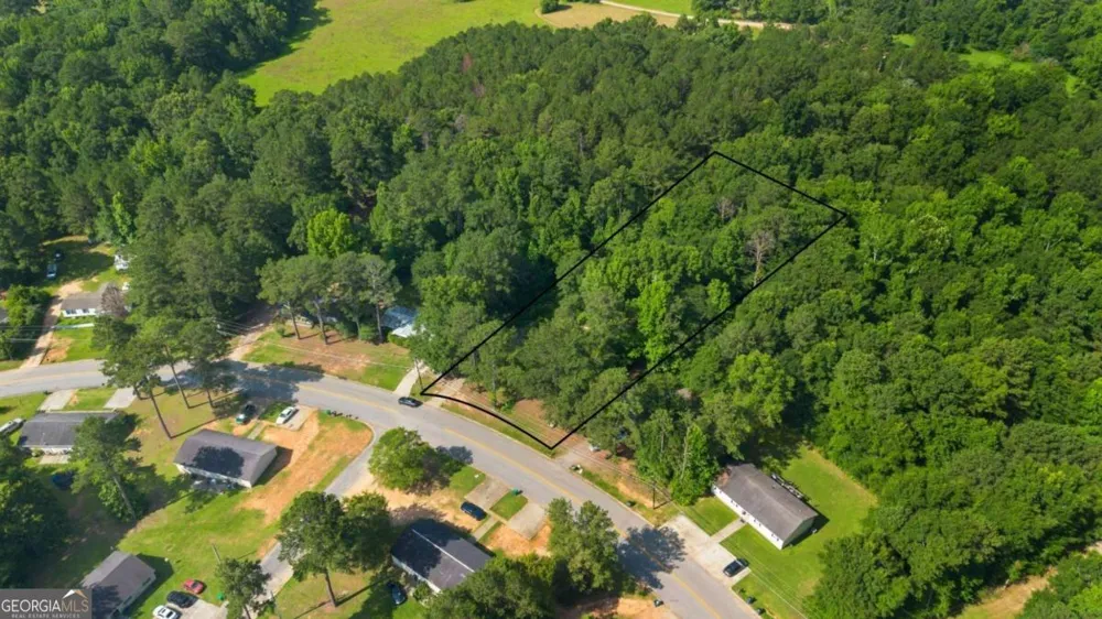 2420 Grandview DR NE Milledgeville, GA 31061