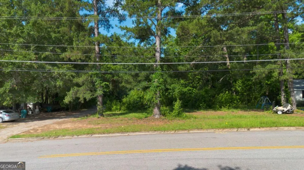 2420 Grandview DR NE Milledgeville, GA 31061