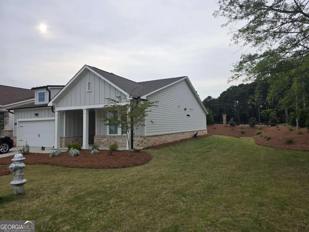1633 Juniper Berry WAY Loganville, GA 30052