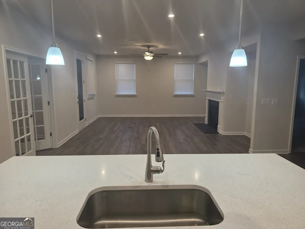 1633 Juniper Berry WAY Loganville, GA 30052