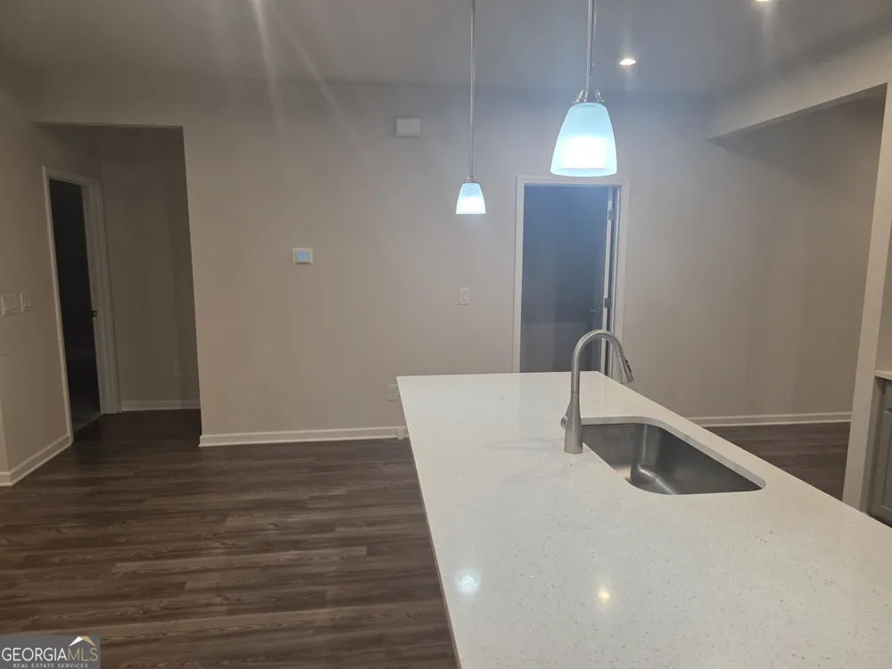 1633 Juniper Berry WAY Loganville, GA 30052