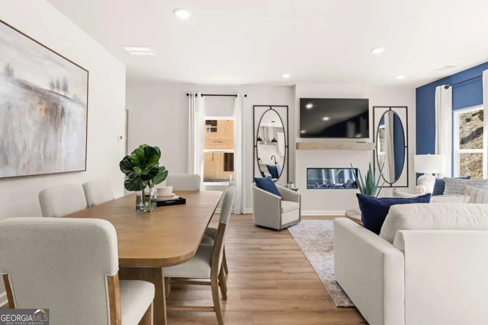 512 Loblolly LN Canton, GA 30114