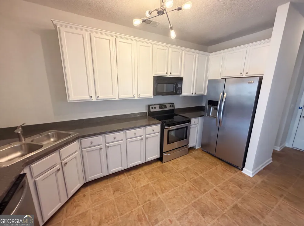 7553 Rutgers CIR Fairburn, GA 30213
