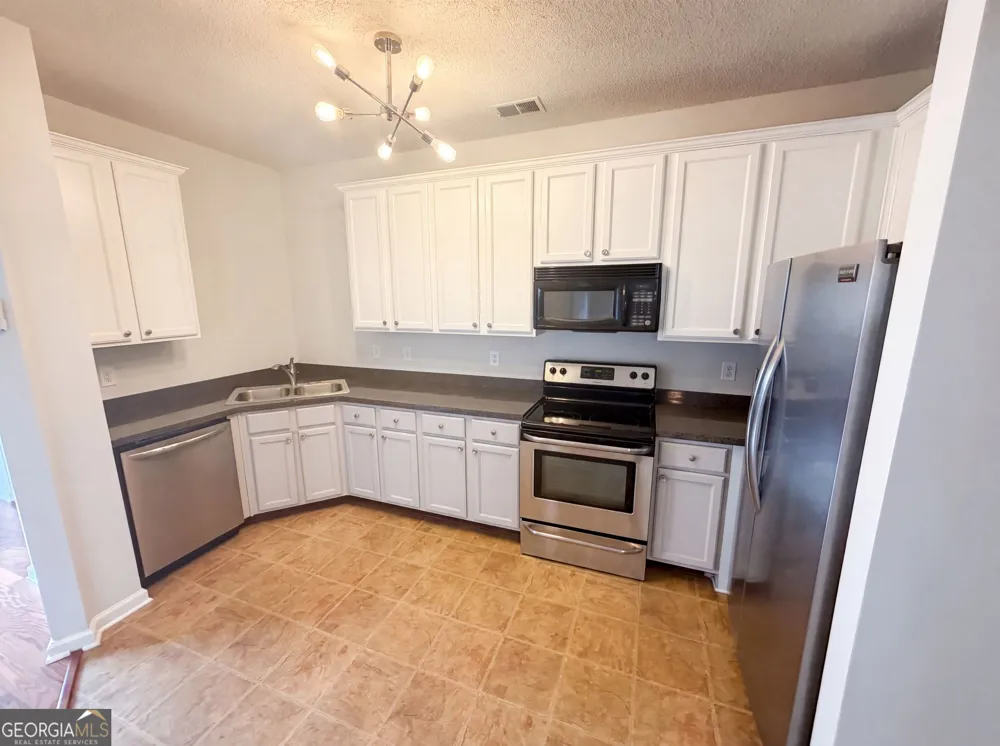 7553 Rutgers CIR Fairburn, GA 30213