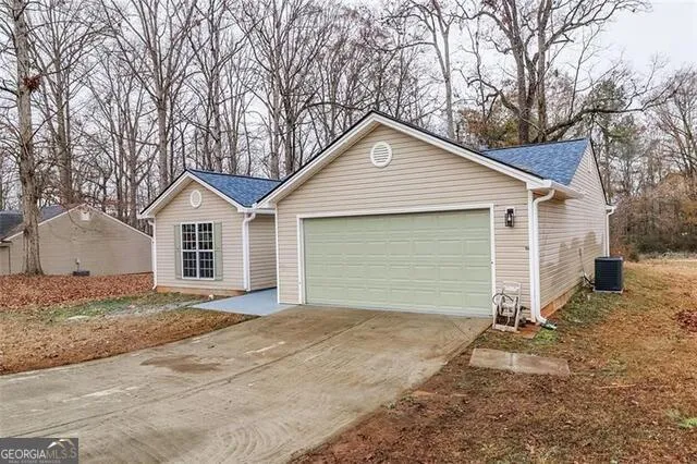 1216 Dylan WAY Bethlehem, GA 30620