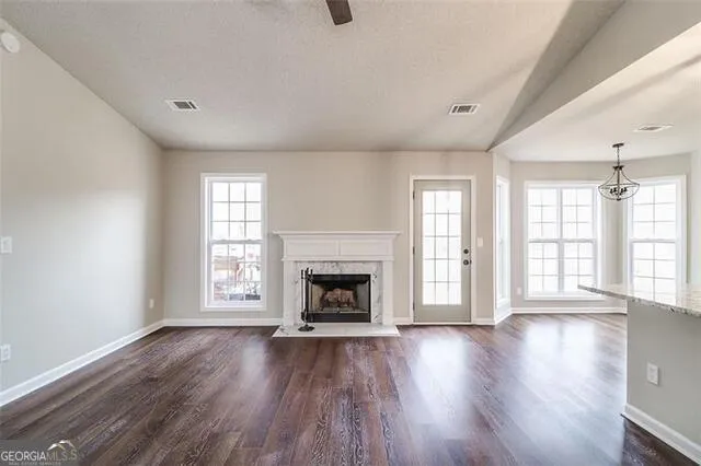 1216 Dylan WAY Bethlehem, GA 30620
