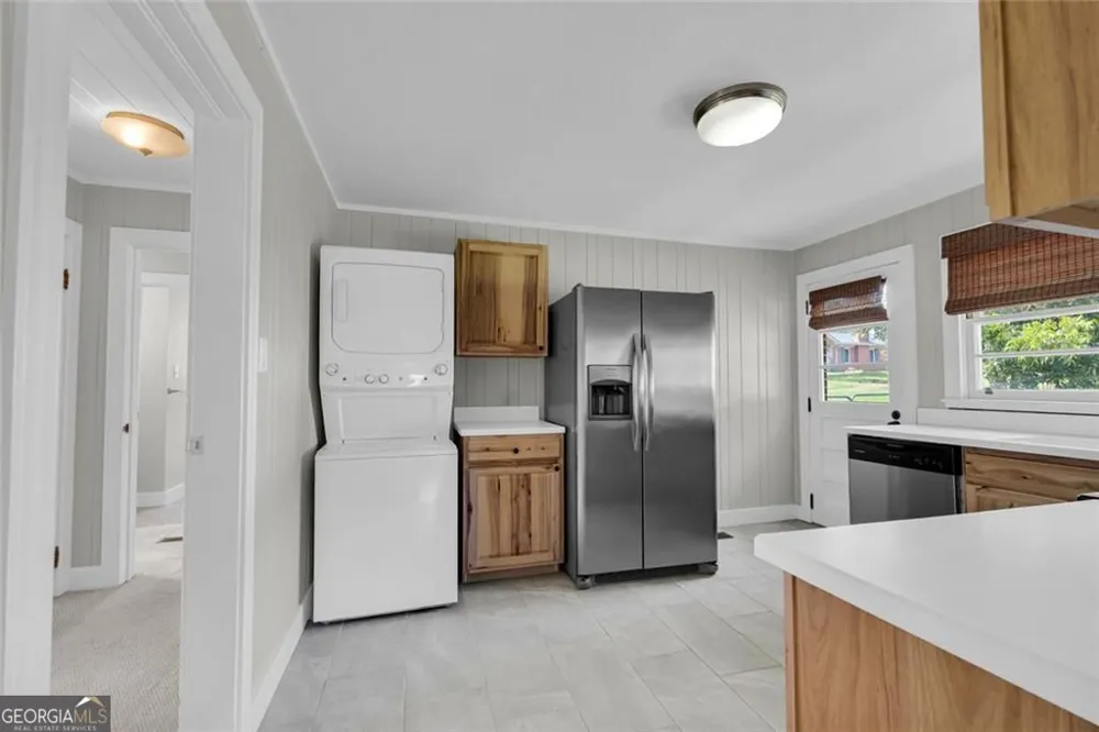 142 Ola ST Toccoa, GA 30577