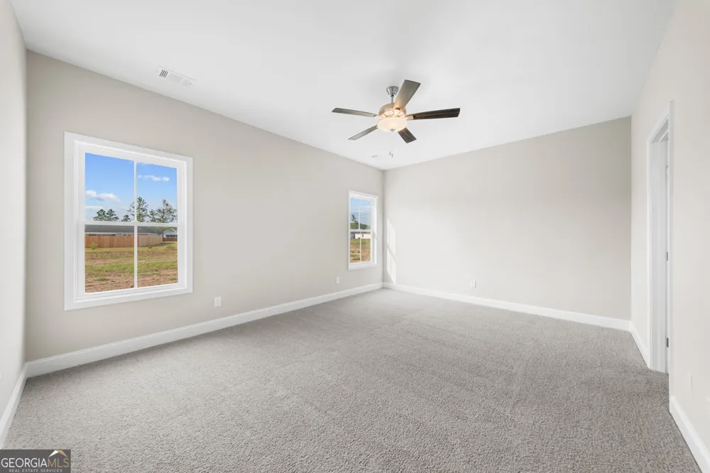 664 Belfast LOOP Ellabell, GA 31308