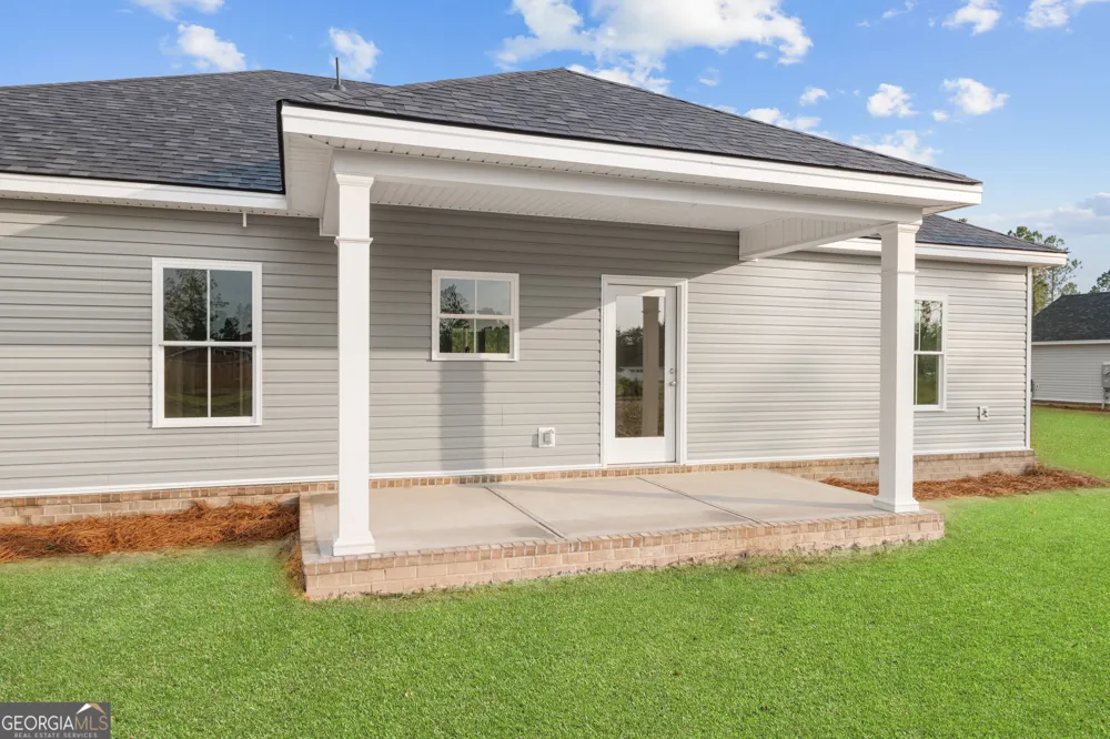 664 Belfast LOOP Ellabell, GA 31308