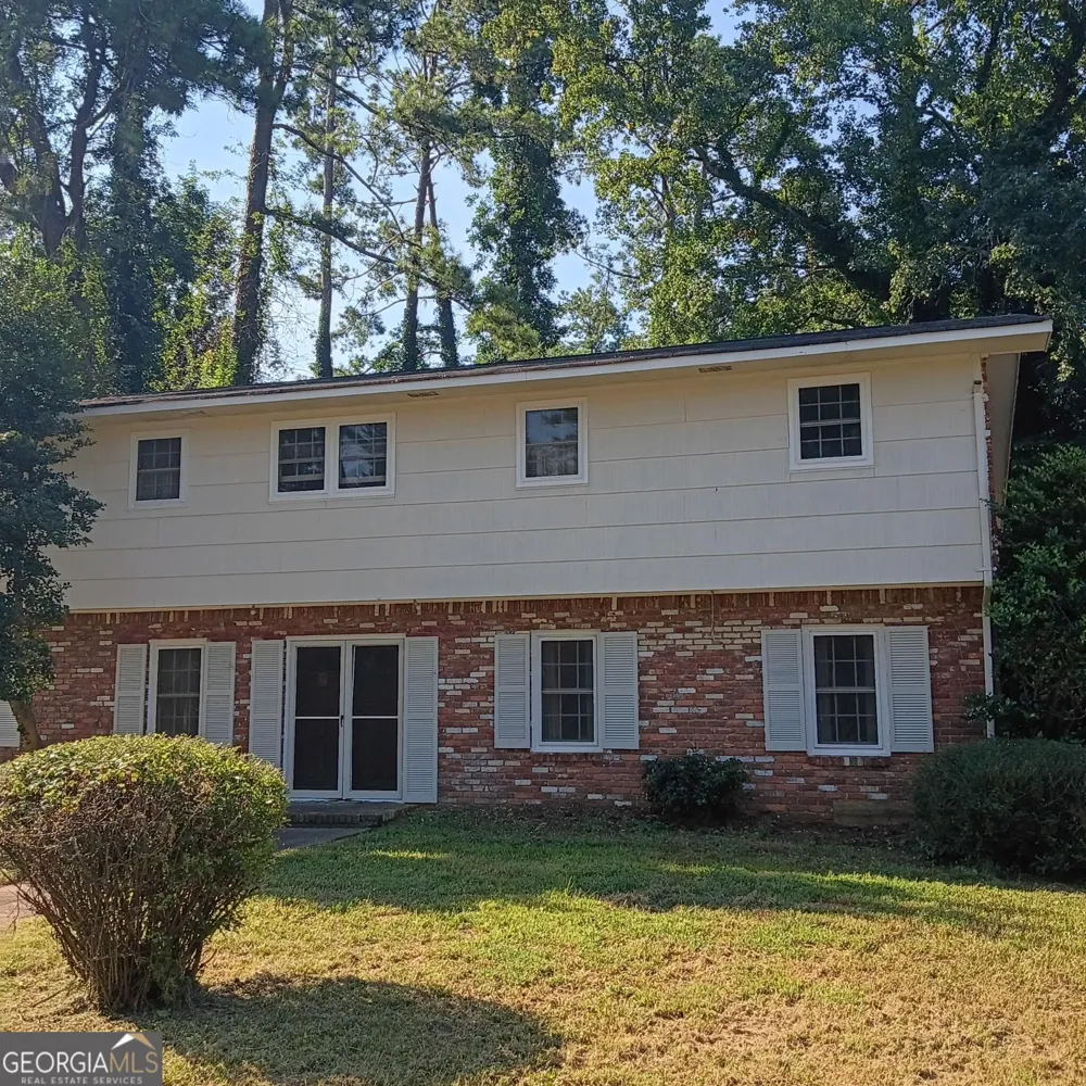 3034 Sunset LN East Point, GA 30344