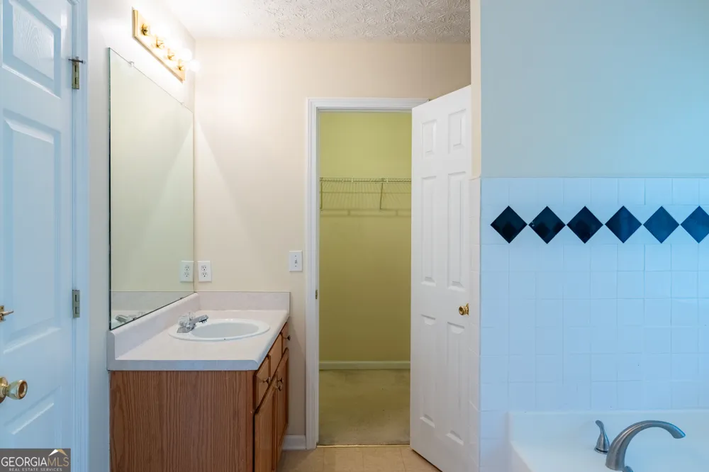 561 Sirocco CT Forest Park, GA 30297