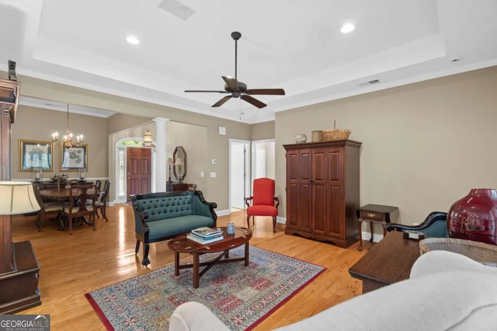 112 Bristol PL SE Calhoun, GA 30701