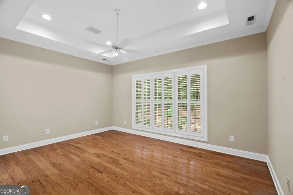 112 Bristol PL SE Calhoun, GA 30701