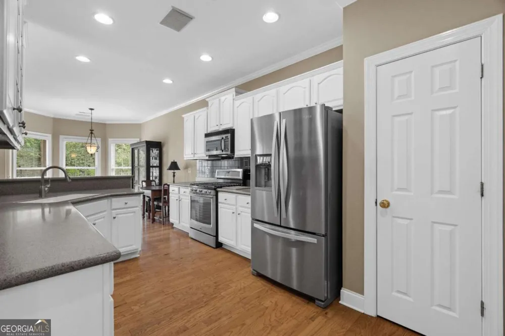 112 Bristol PL SE Calhoun, GA 30701