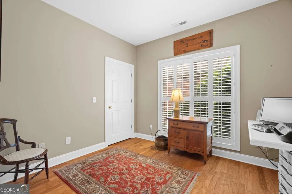 112 Bristol PL SE Calhoun, GA 30701