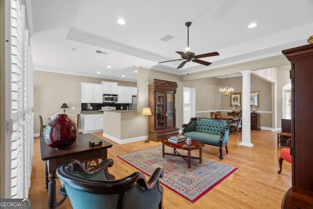 112 Bristol PL SE Calhoun, GA 30701
