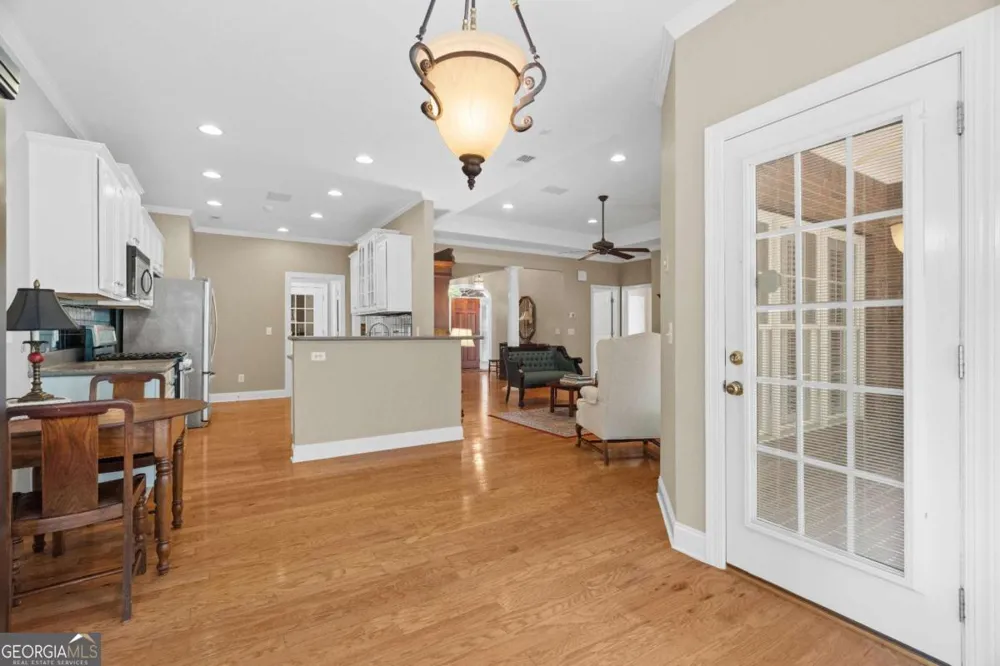 112 Bristol PL SE Calhoun, GA 30701