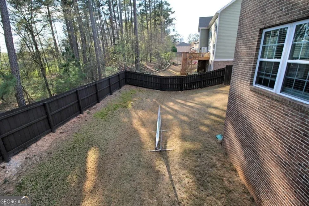 2217 Chaseford LN Powder Springs, GA 30127