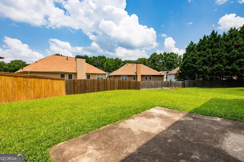 7702 Parkside DR Lithia Springs, GA 30122