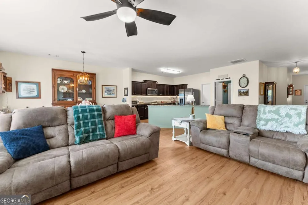 740 Independence AVE Pendergrass, GA 30567