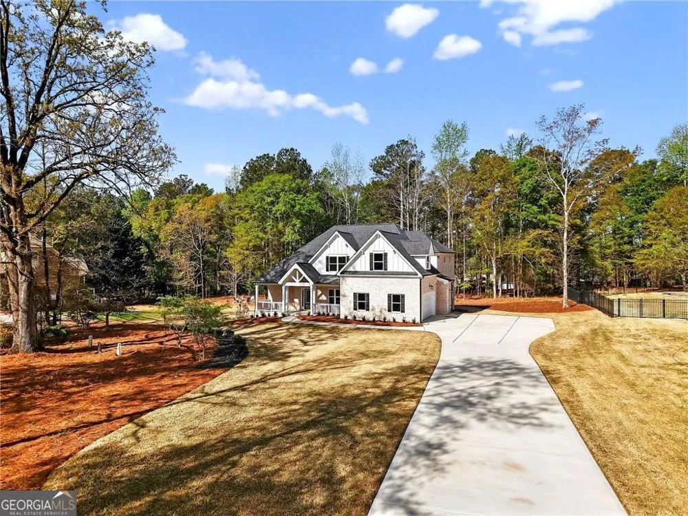1091 Deer TRL Bishop, GA 30621